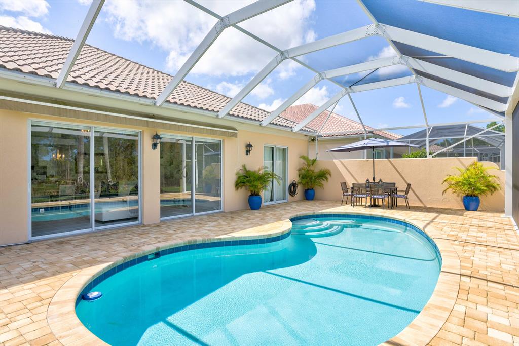 8573 SE Nicolete Lane