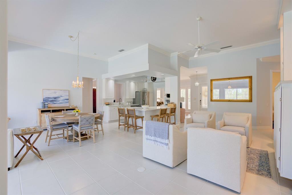 8573 SE Nicolete Lane