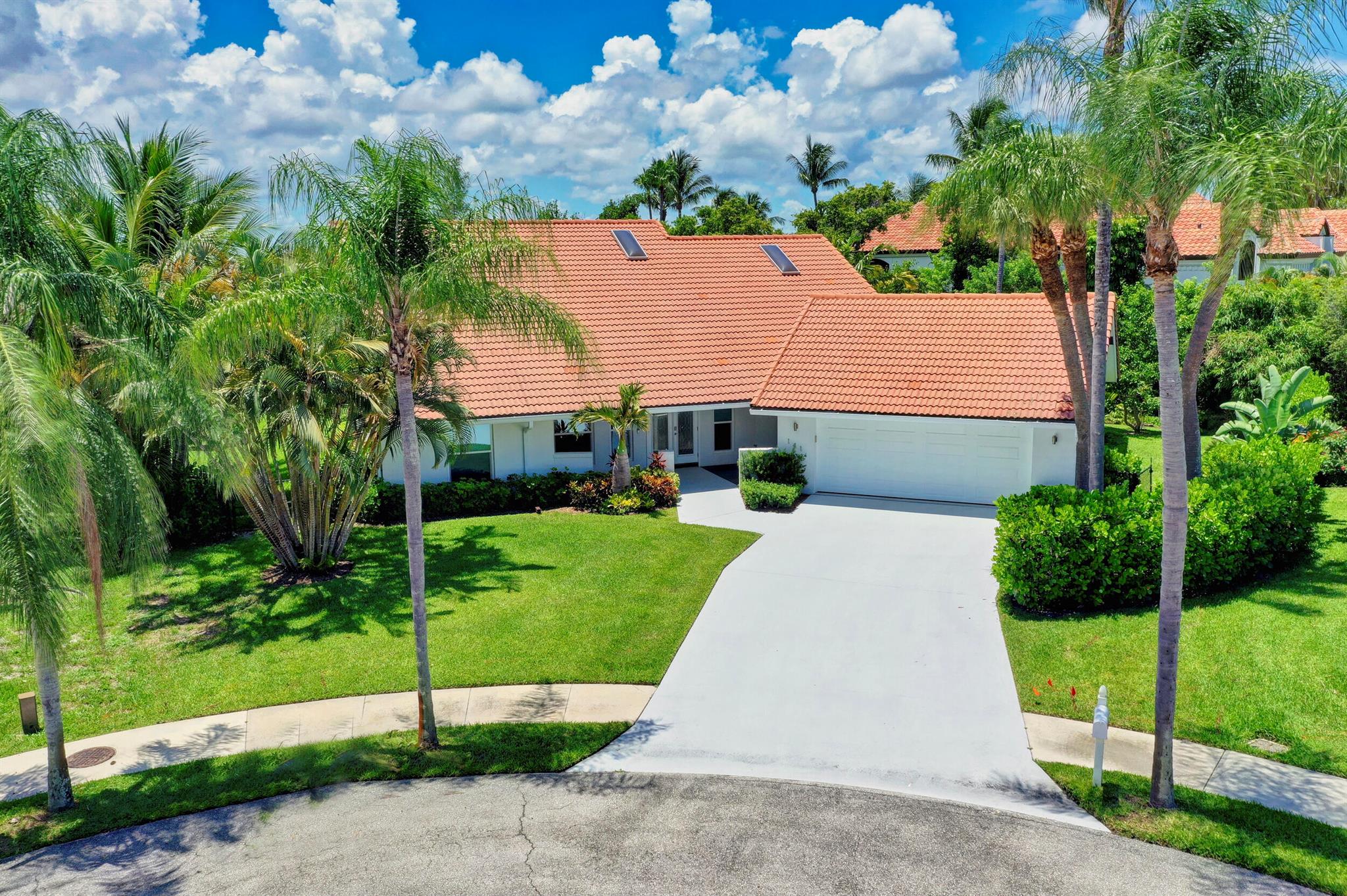 141 Pine Hill Trail W