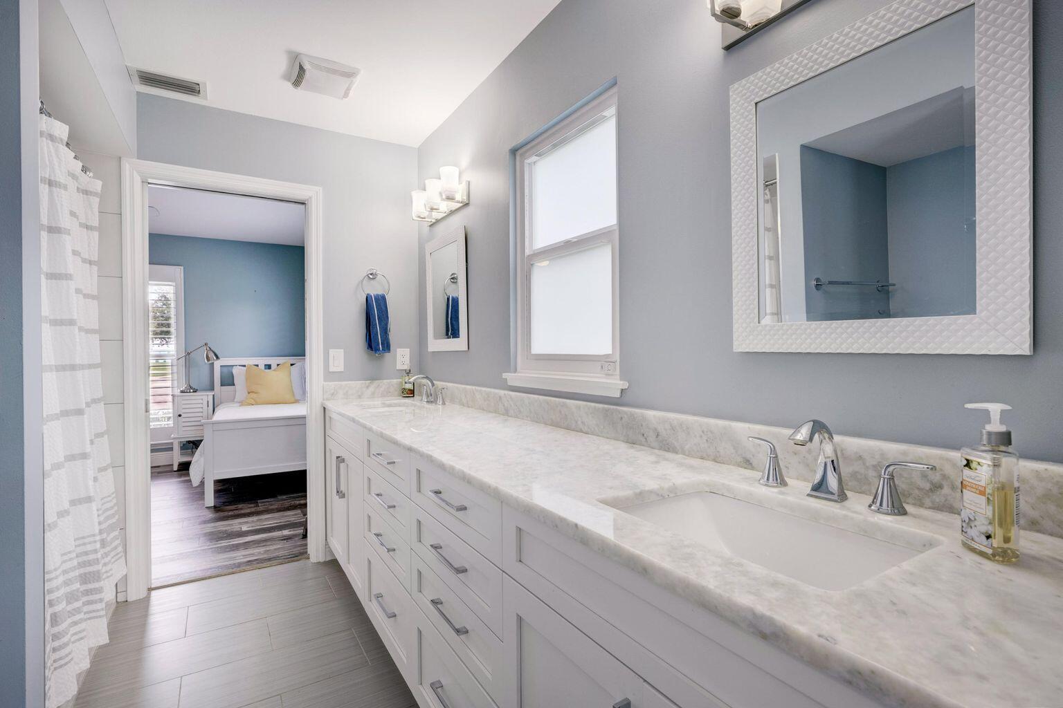 141 Pine Hill Trail W