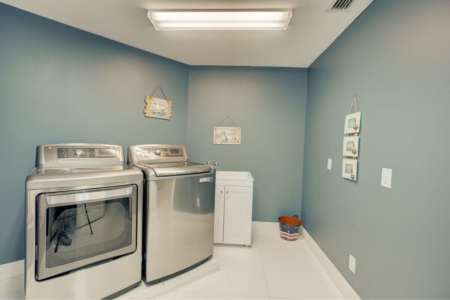 141 Pine Hill Trail W