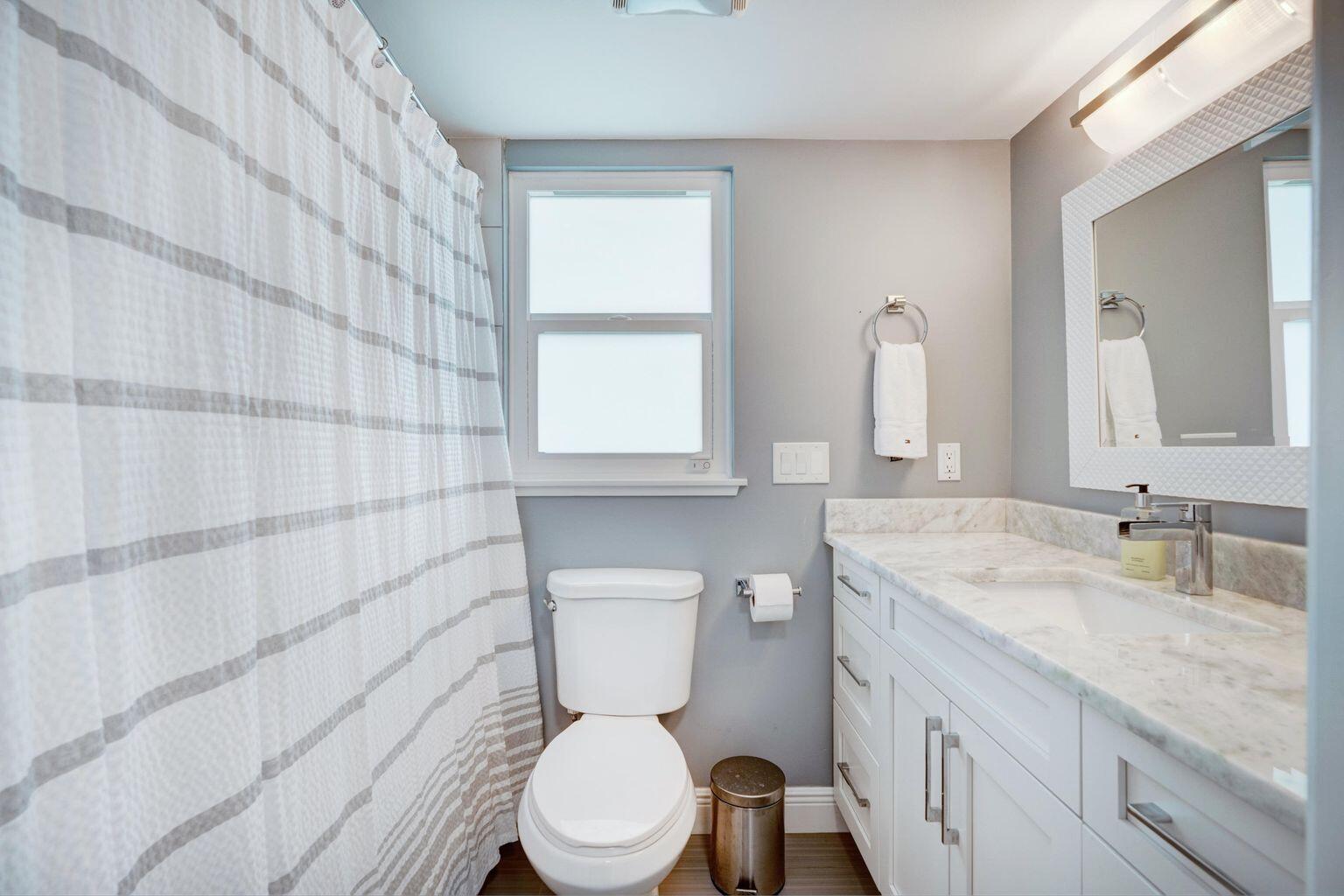 141 Pine Hill Trail W