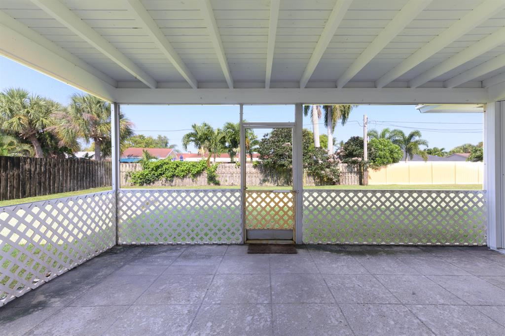 10145 Dasheen Avenue