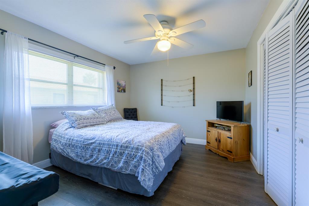 10145 Dasheen Avenue