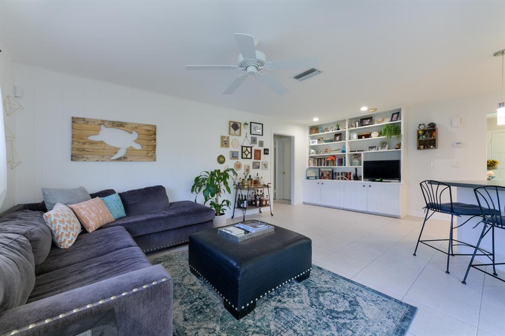 10145 Dasheen Avenue