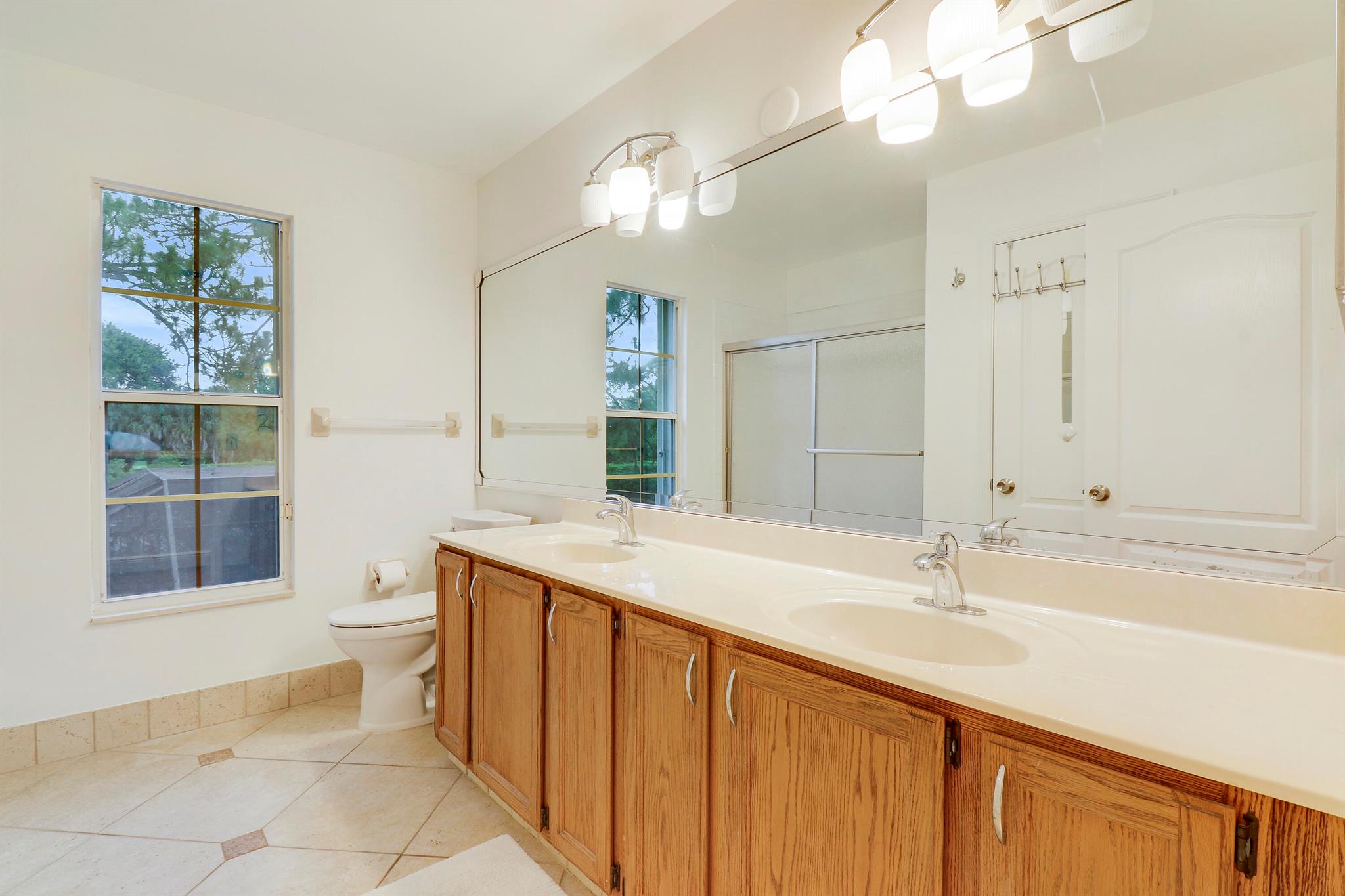 12901 Marsh Pointe Way