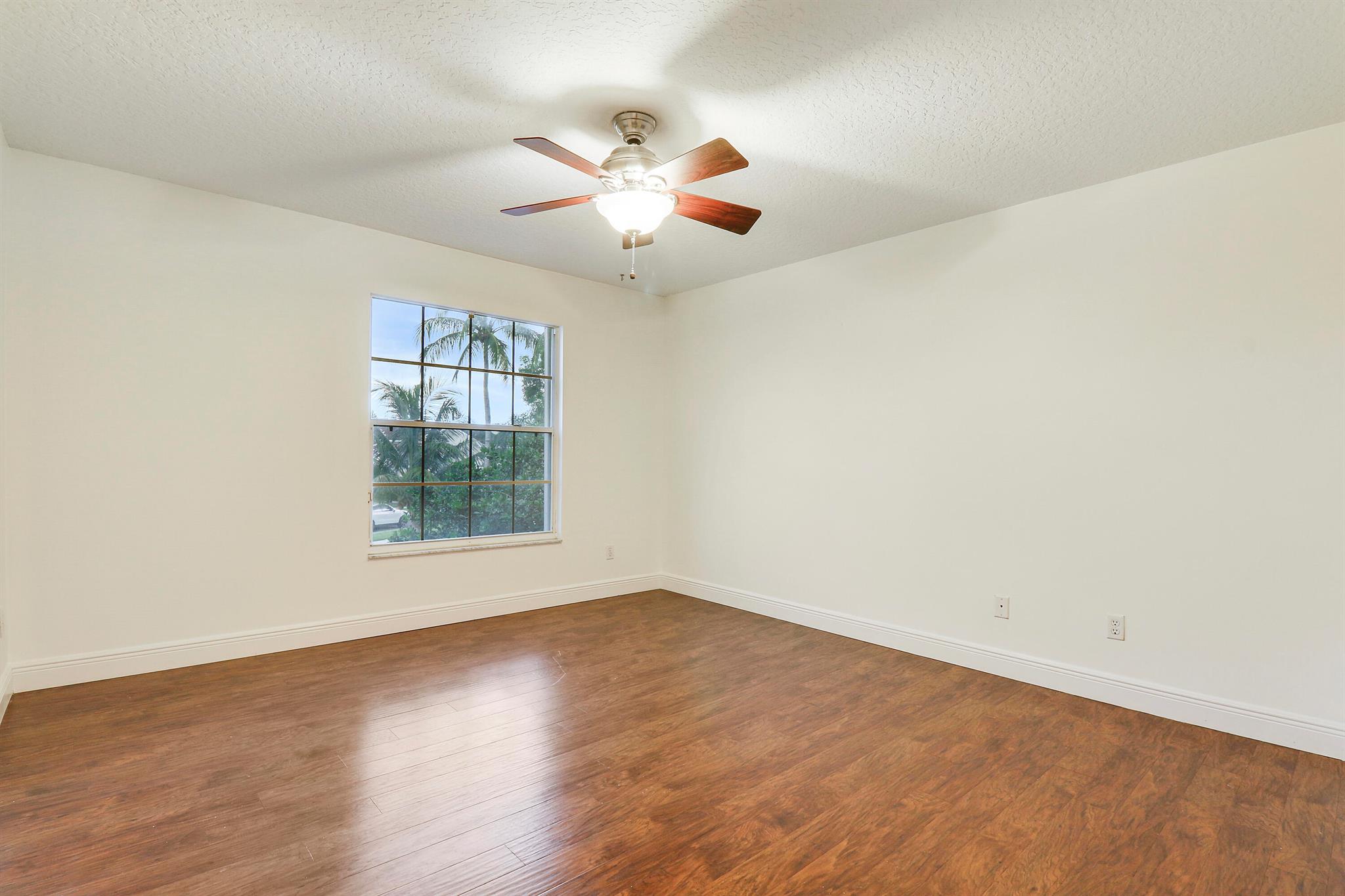 12901 Marsh Pointe Way