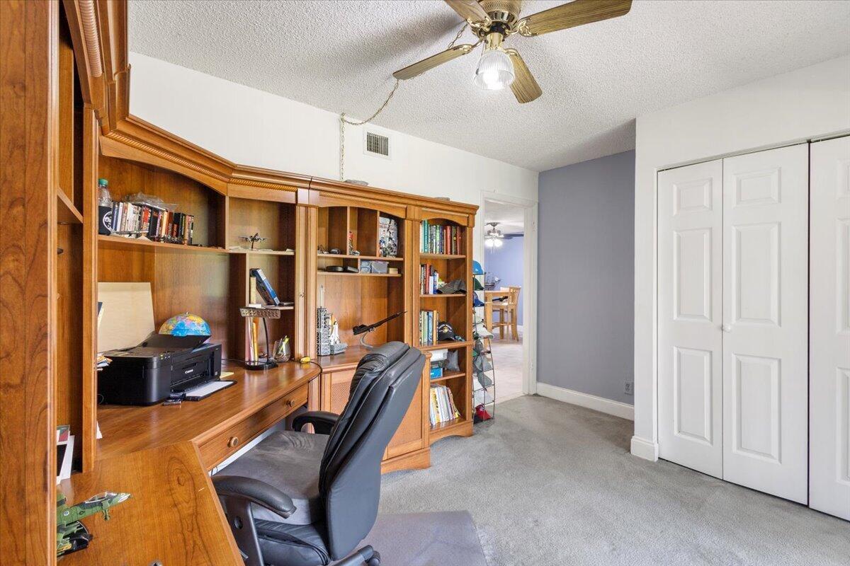 6559 Chasewood Drive C