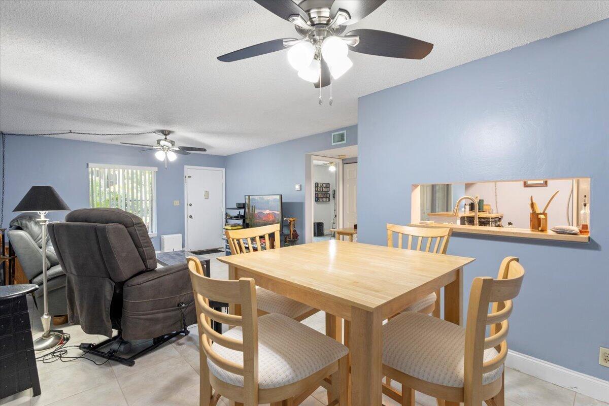 6559 Chasewood Drive C