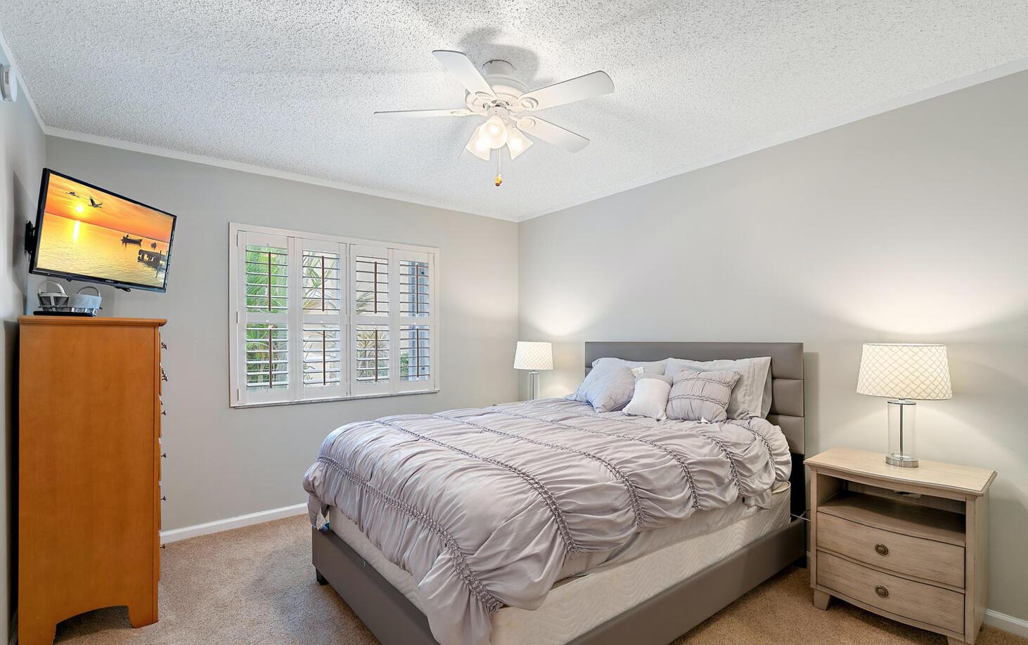 266 Village Boulevard 6102