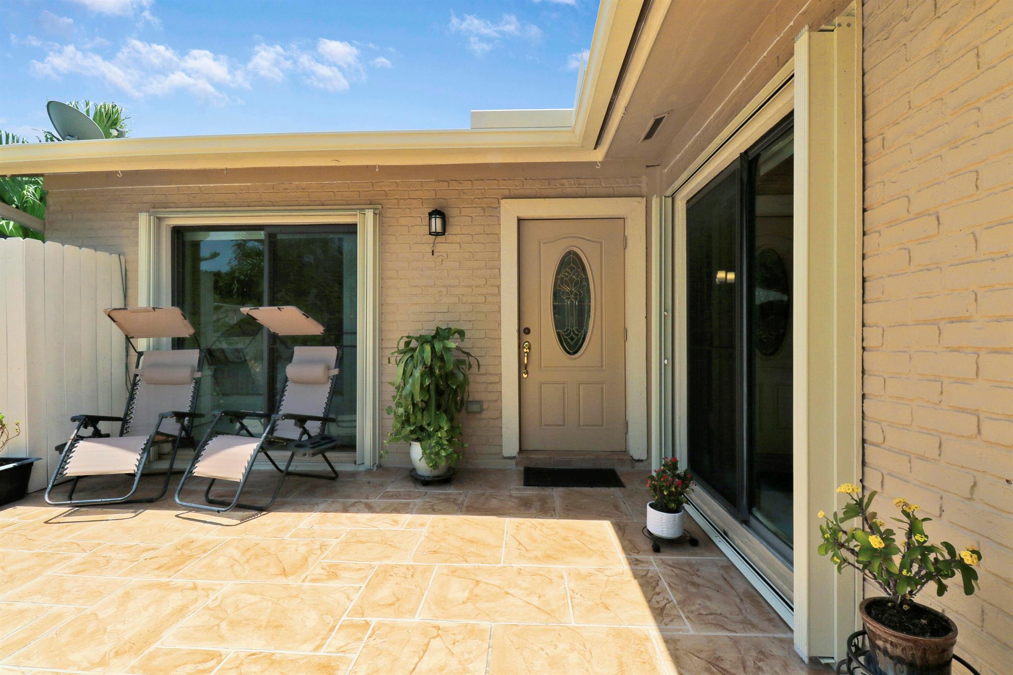 5324 Eagle Lake Drive