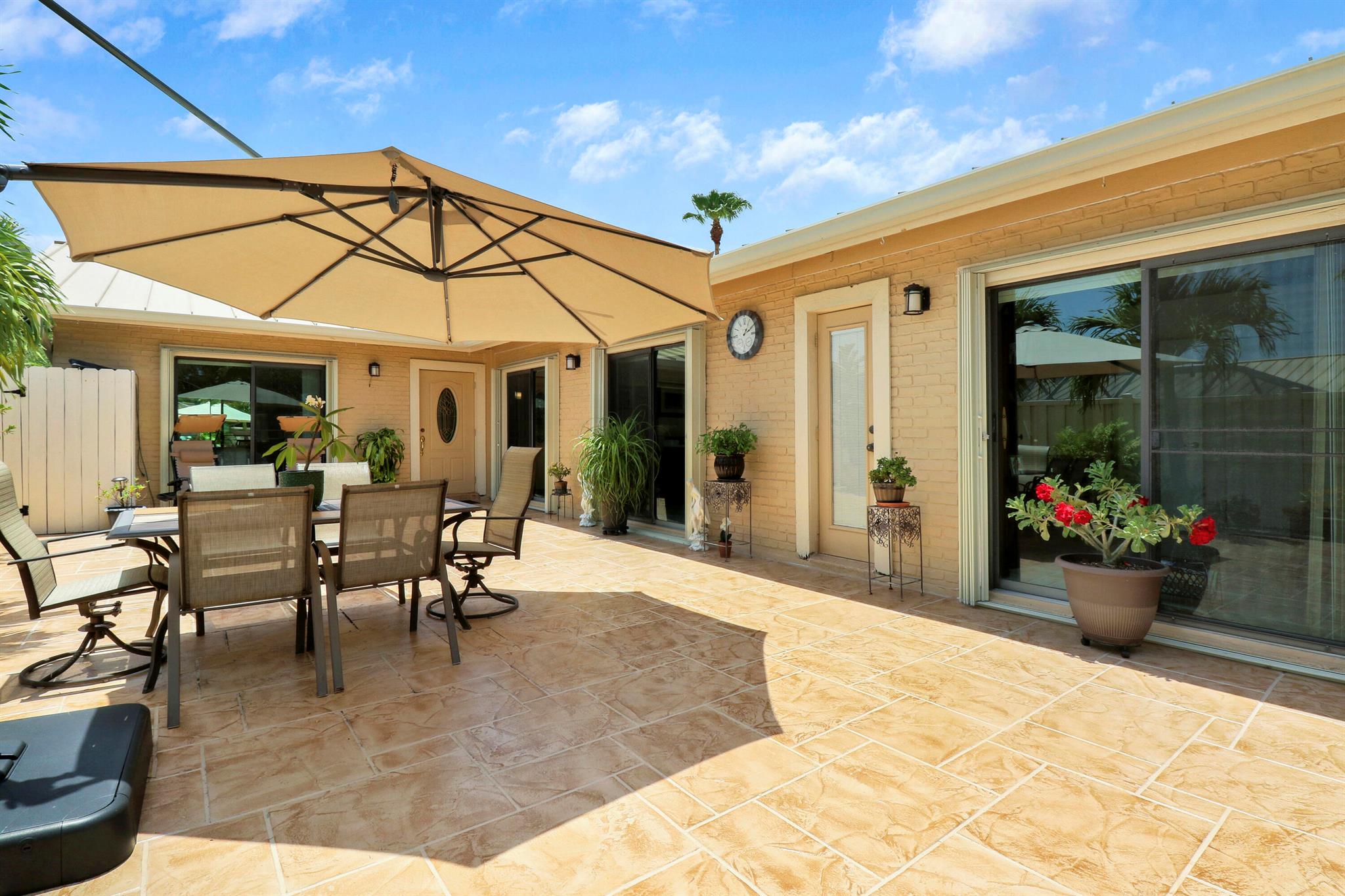 5324 Eagle Lake Drive