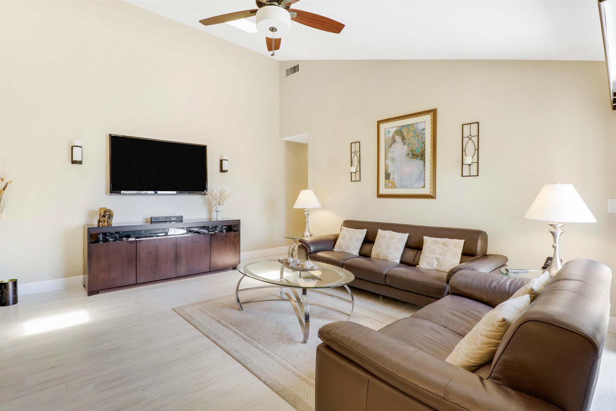 5324 Eagle Lake Drive