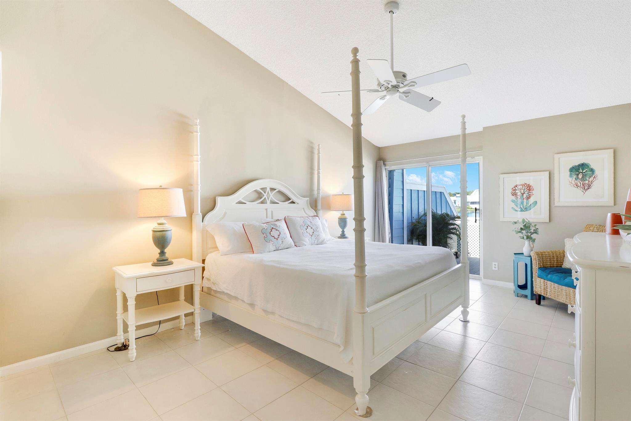 620 Ocean Dunes Circle