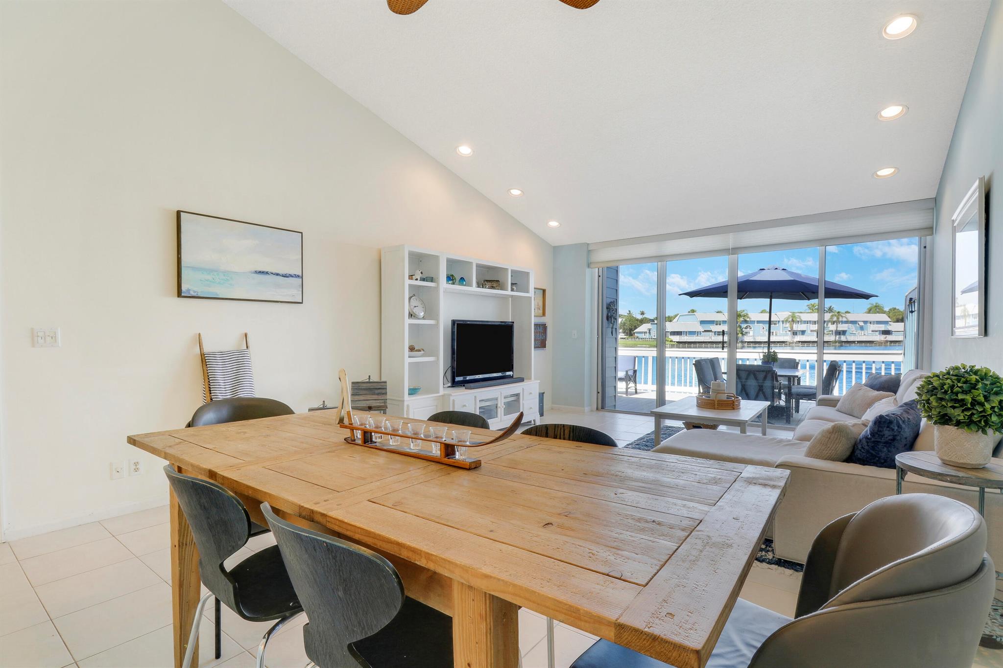 620 Ocean Dunes Circle