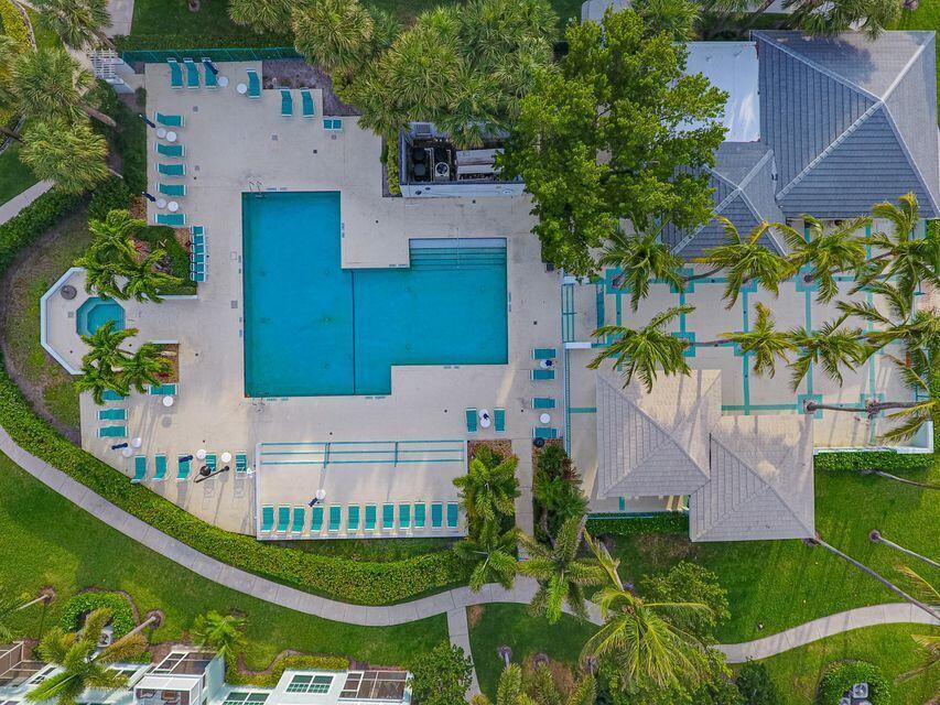 1805 Mainsail Circle