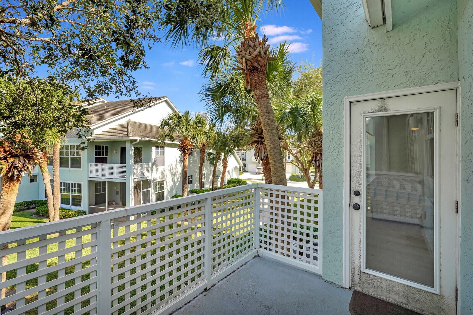1805 Mainsail Circle