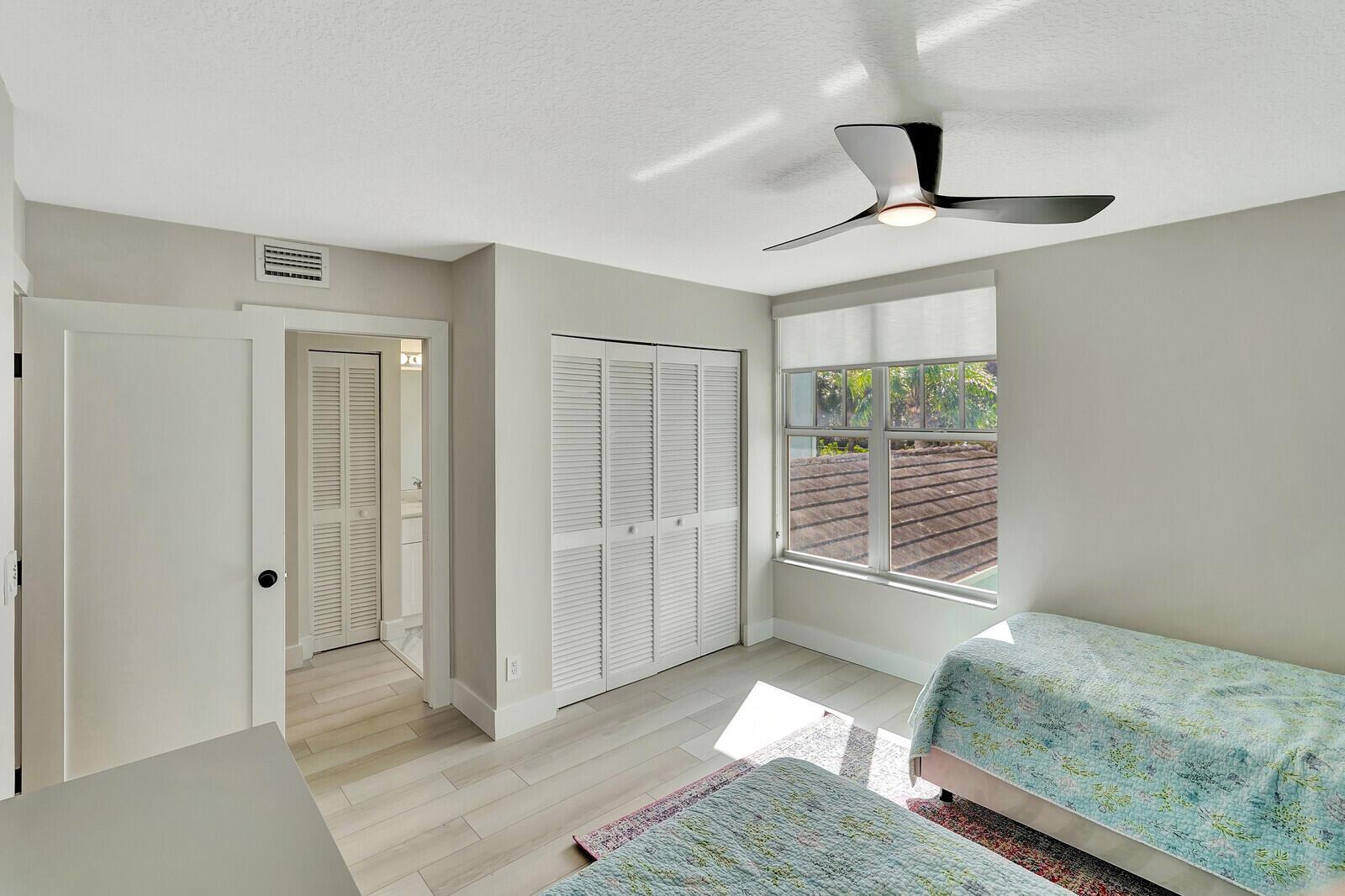 1805 Mainsail Circle