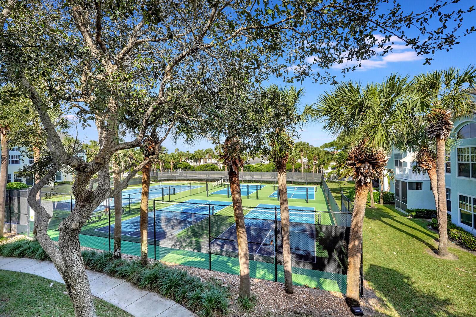 1805 Mainsail Circle