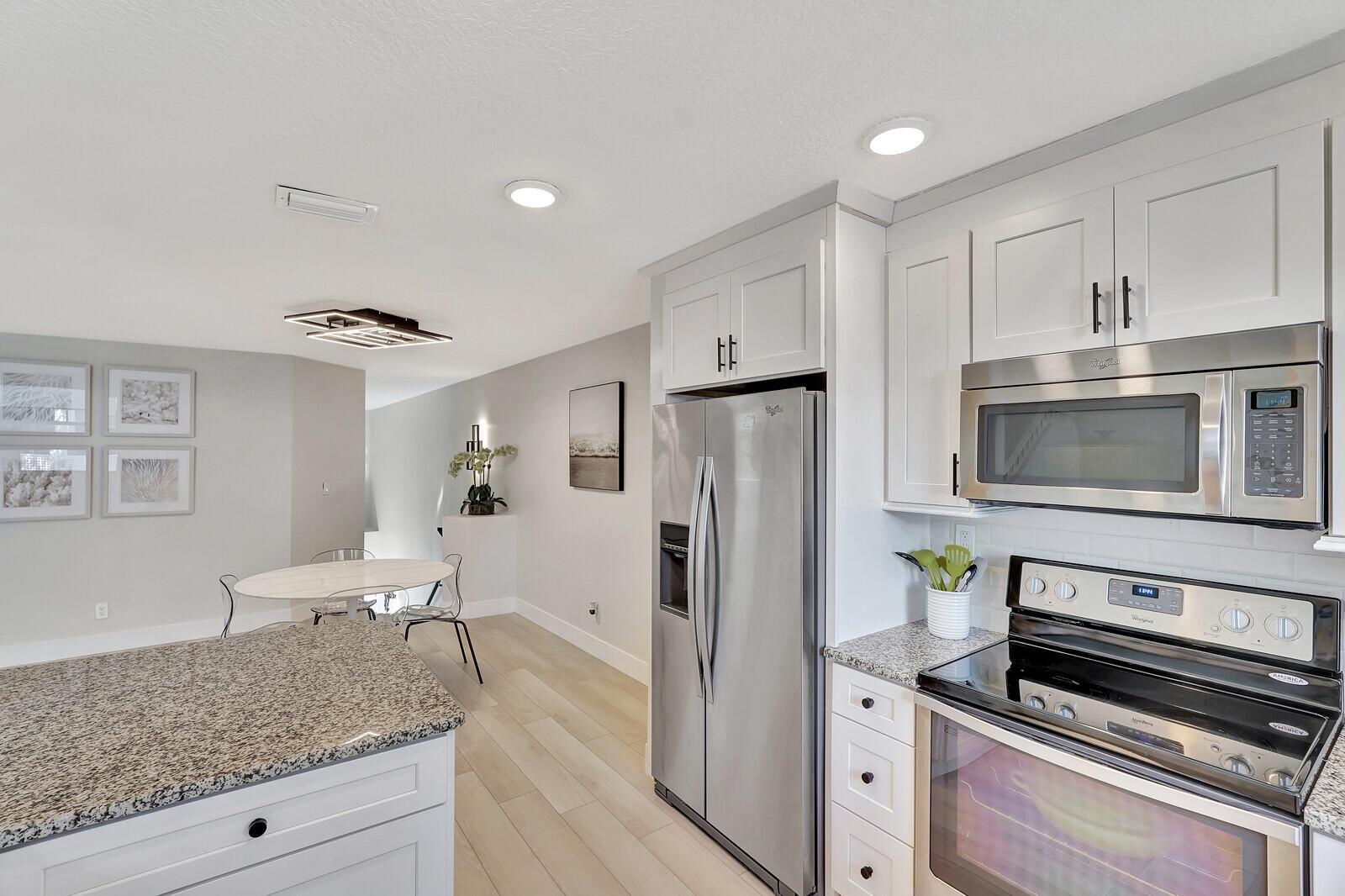 1805 Mainsail Circle