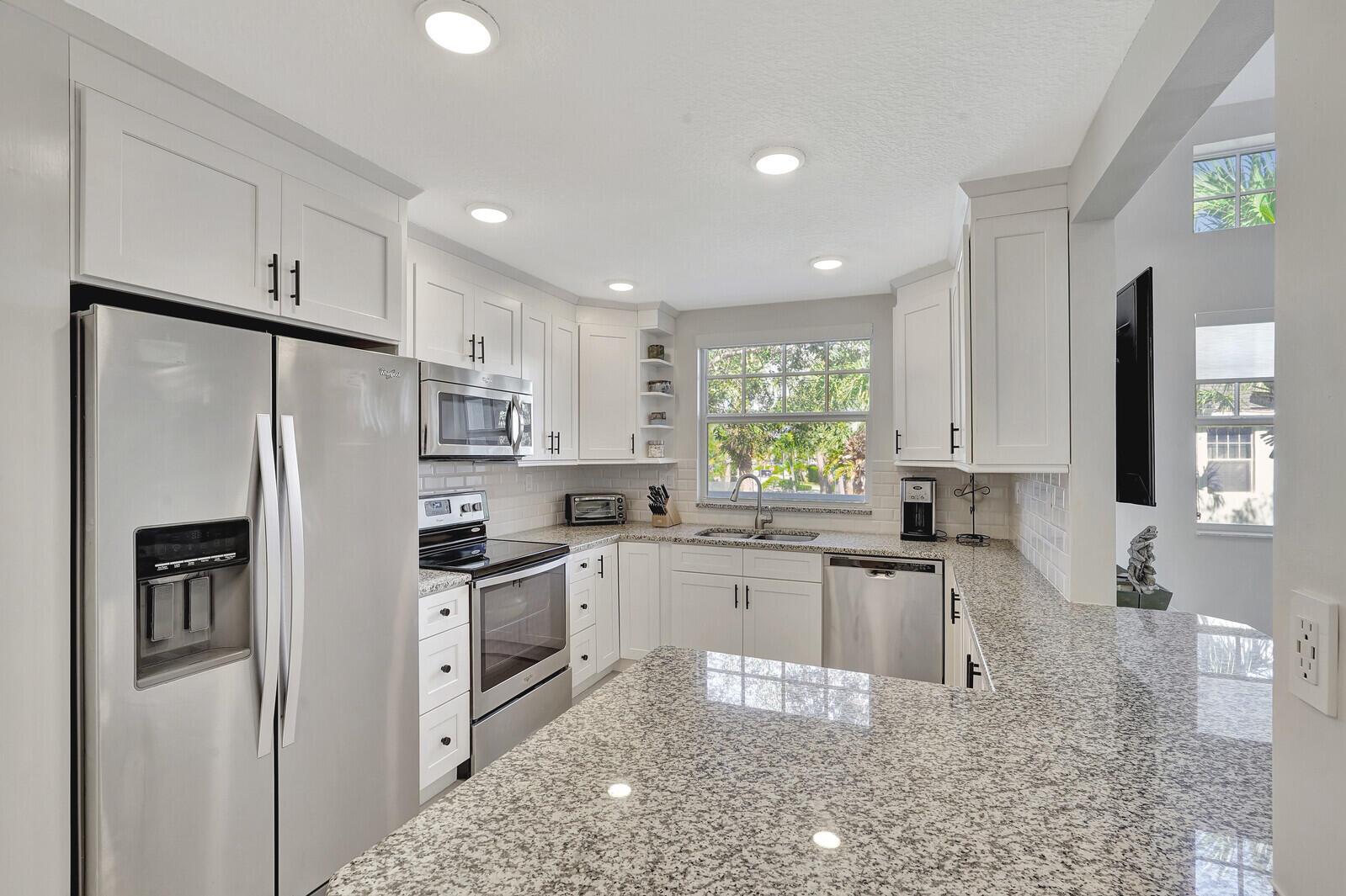 1805 Mainsail Circle