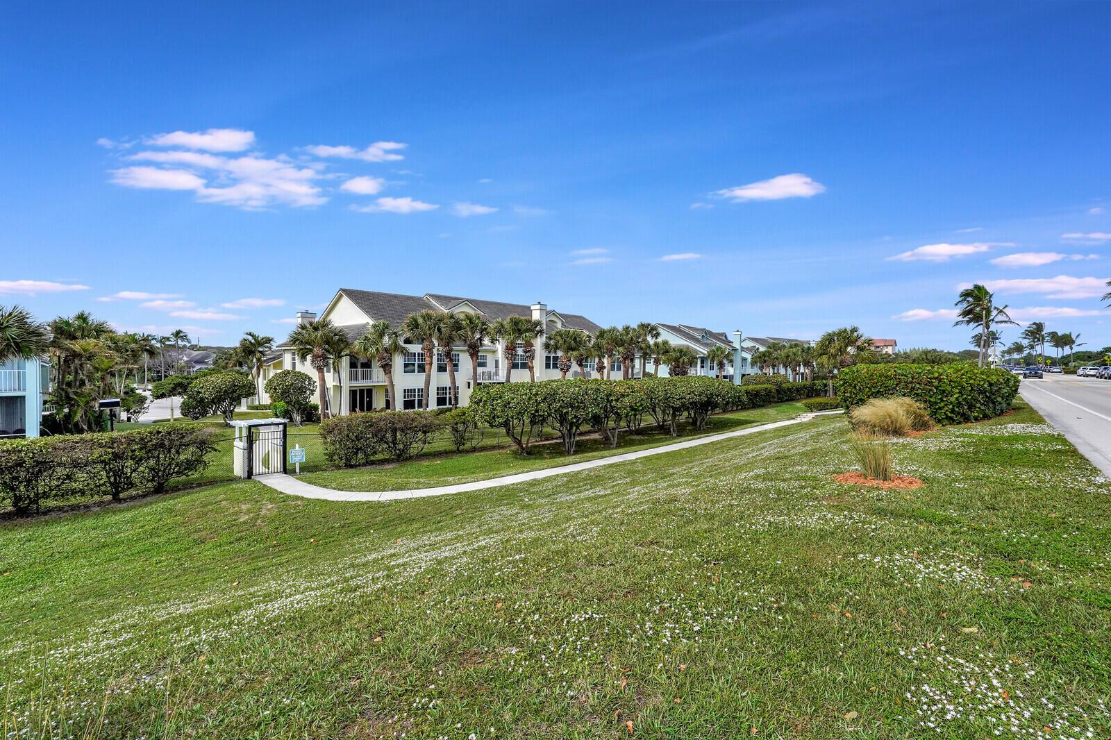 1805 Mainsail Circle