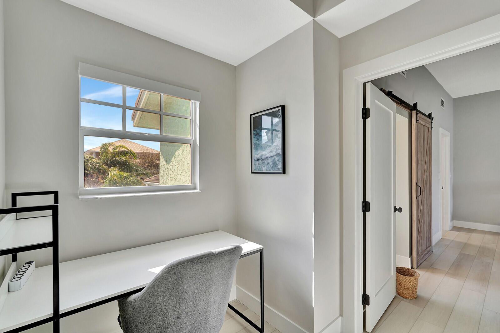 1805 Mainsail Circle