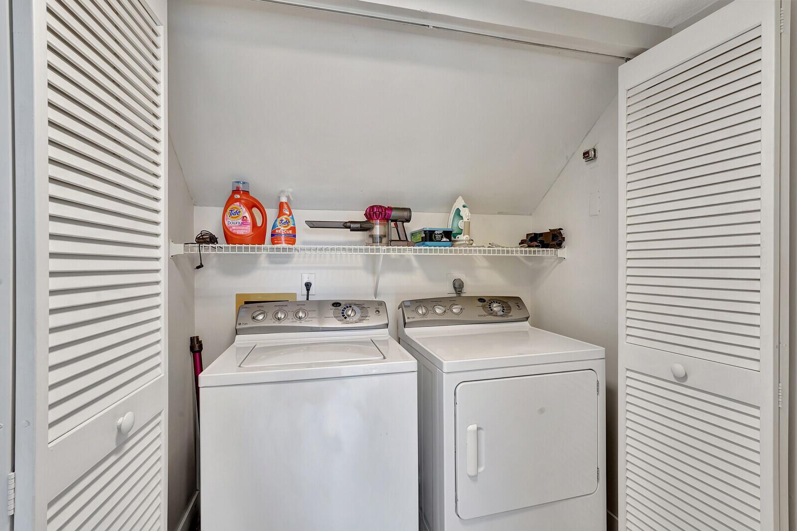 1805 Mainsail Circle