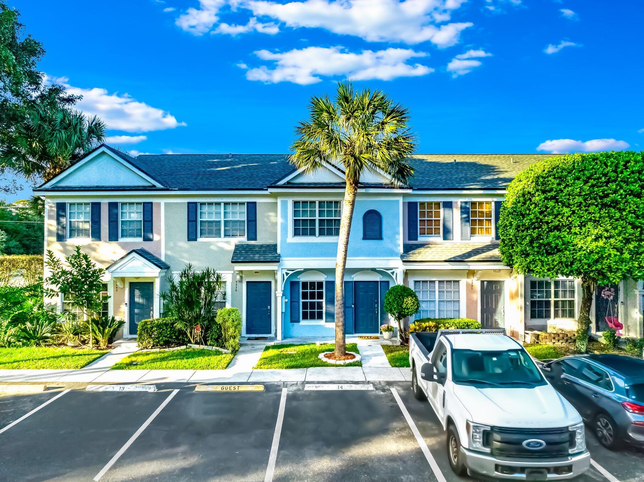 5535 Pageant Place 14