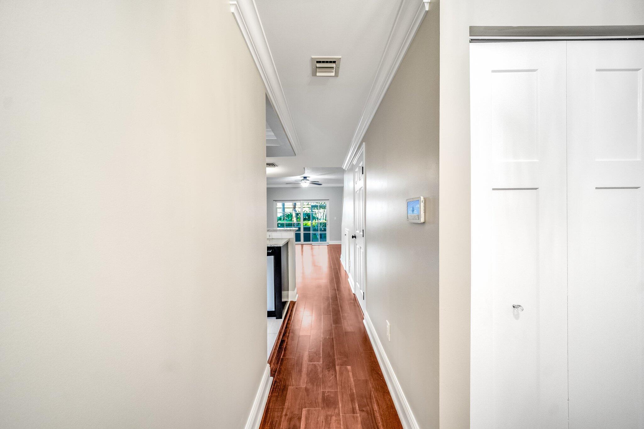 5535 Pageant Place 14