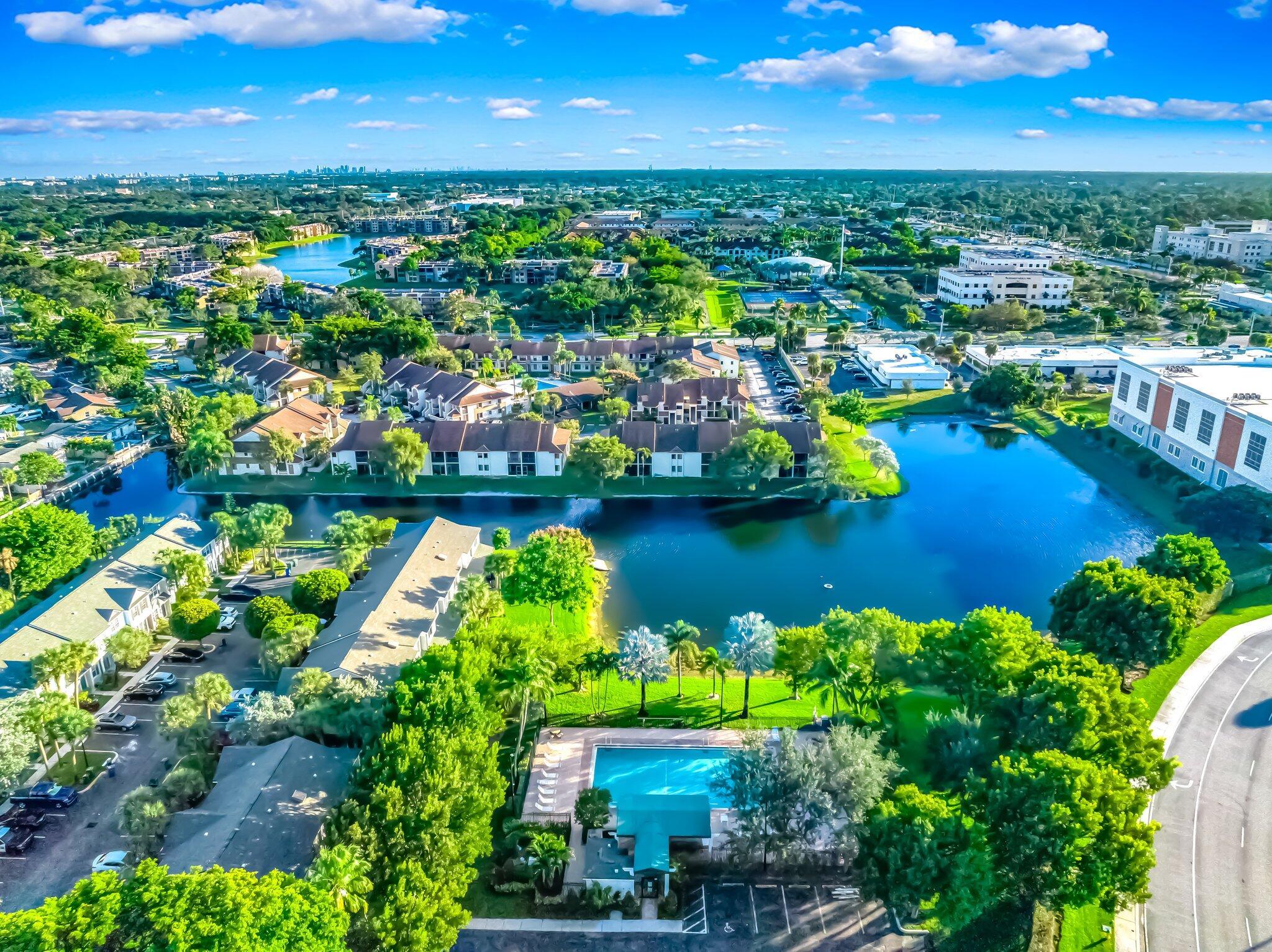 5535 Pageant Place 14