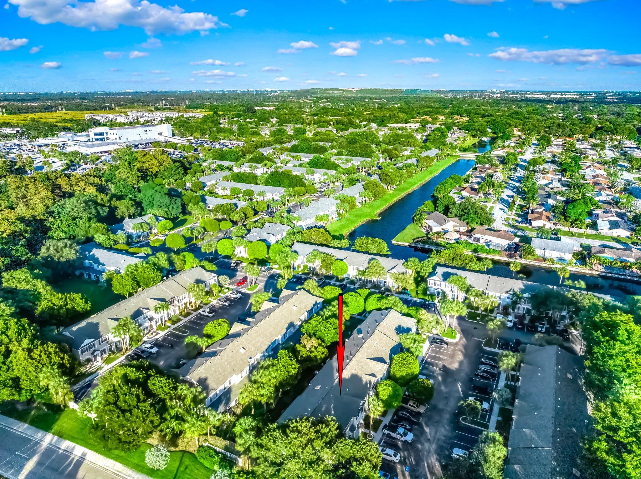 5535 Pageant Place 14