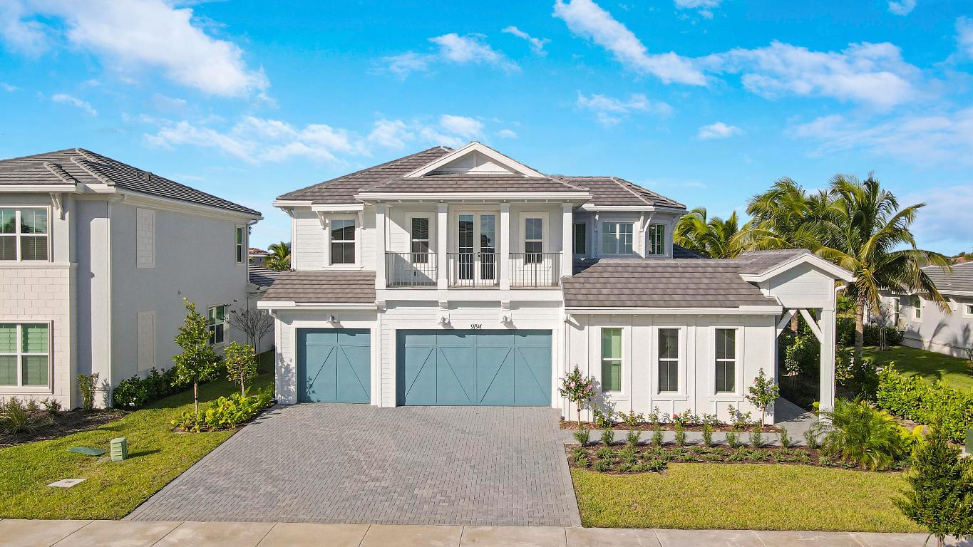 9194 Crestview Circle