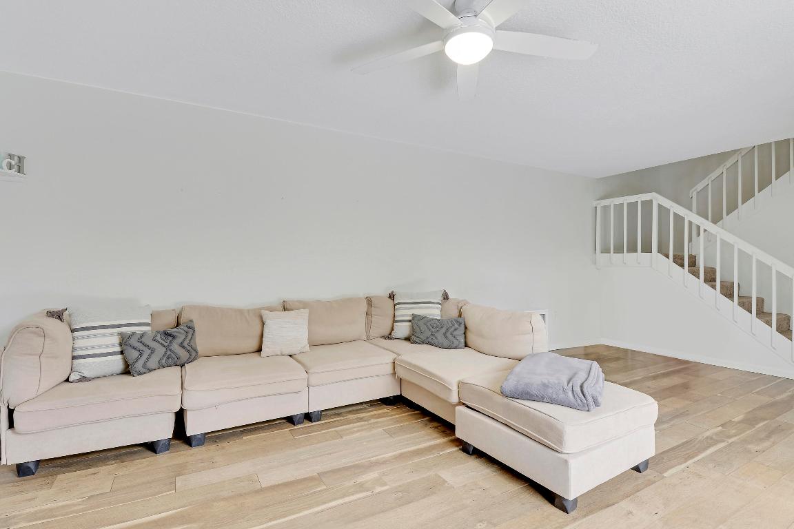 3900 County Line Road 12c