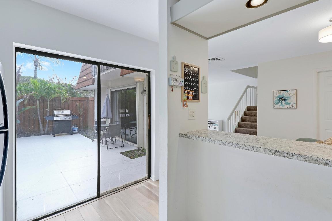 3900 County Line Road 12c