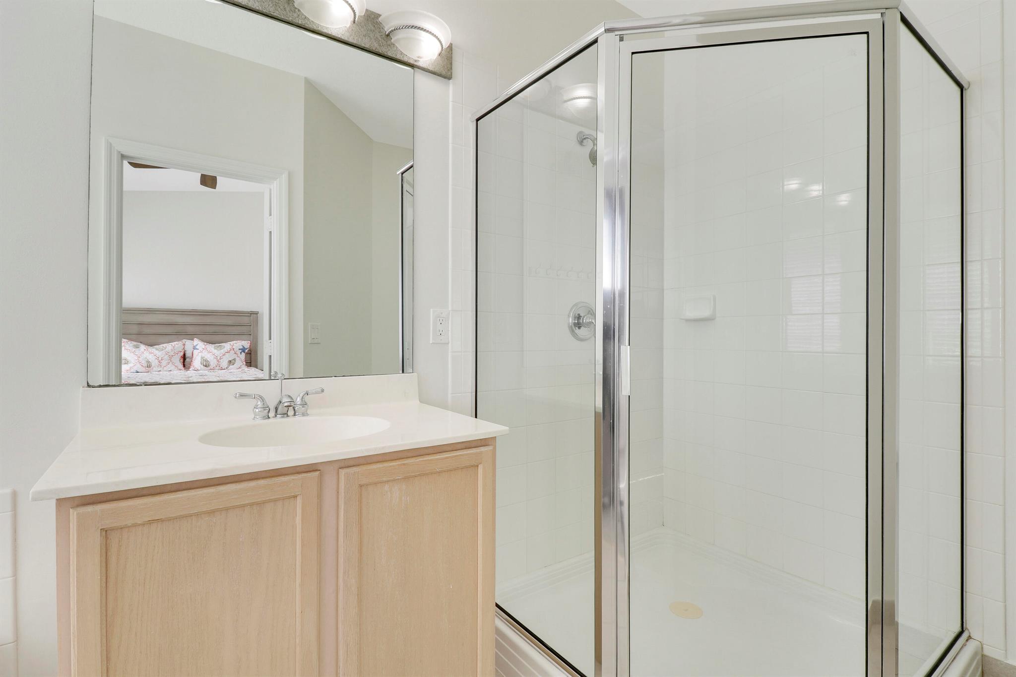 123 E Thatch Palm Circle