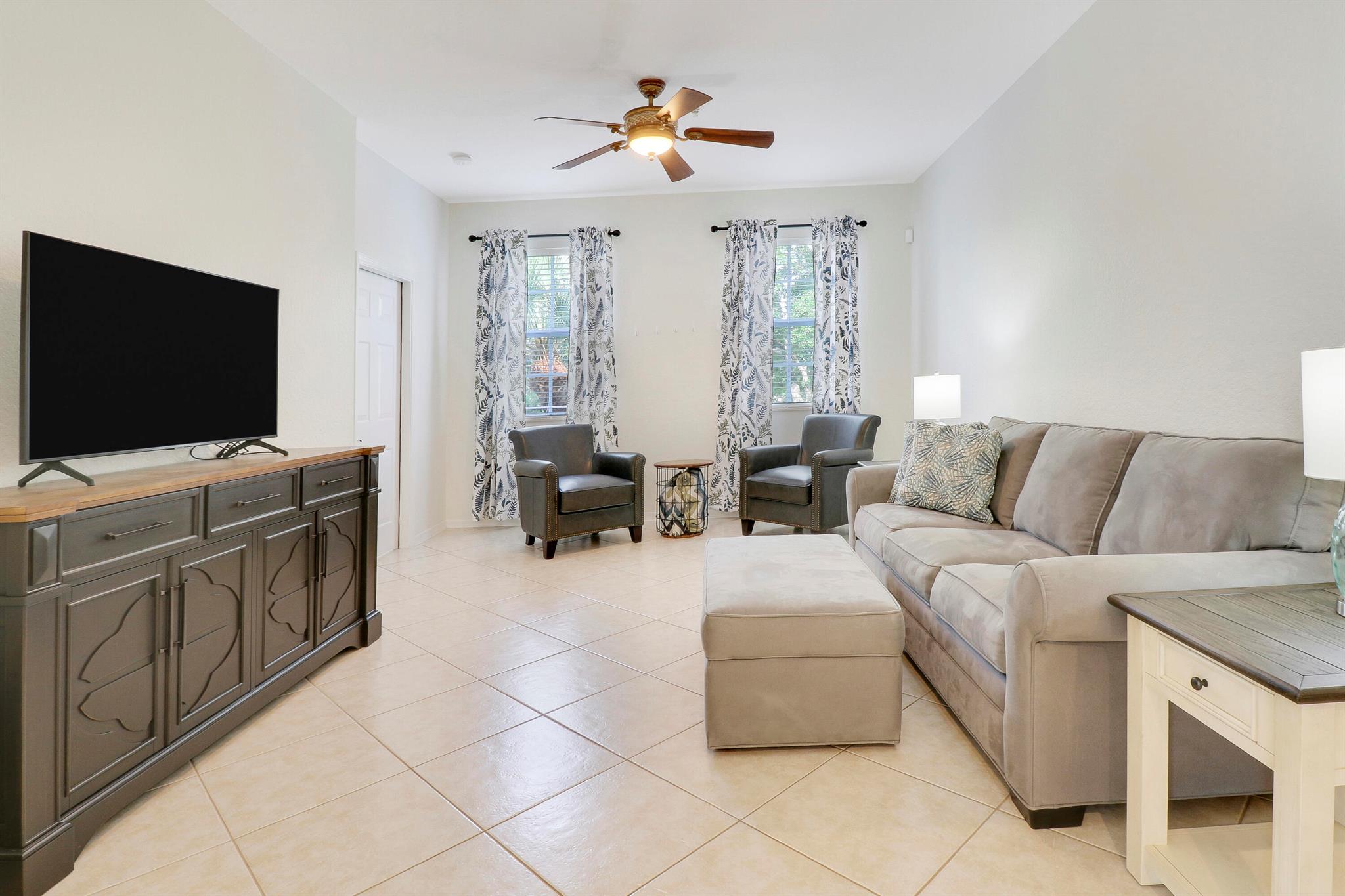 123 E Thatch Palm Circle