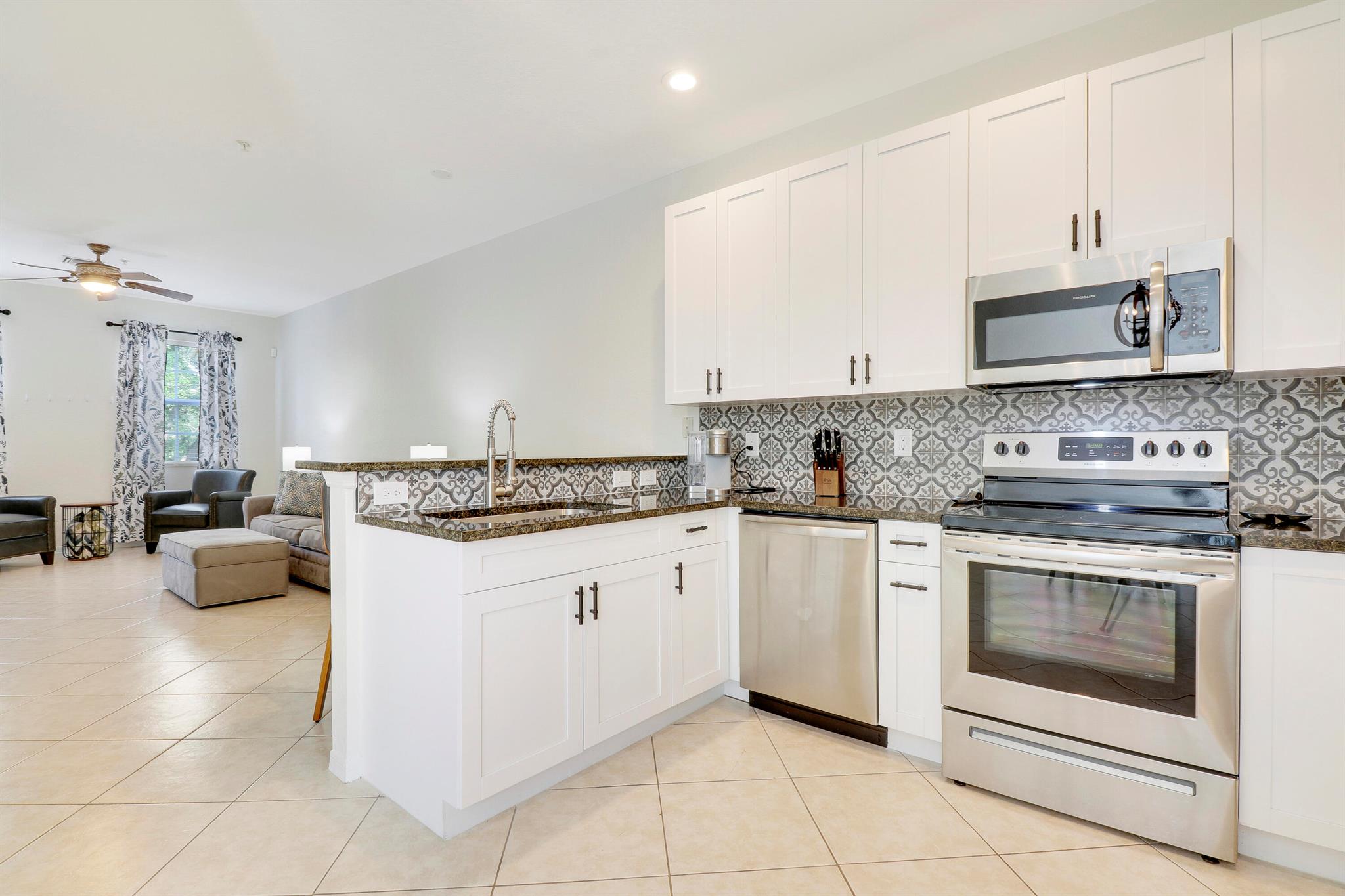 123 E Thatch Palm Circle