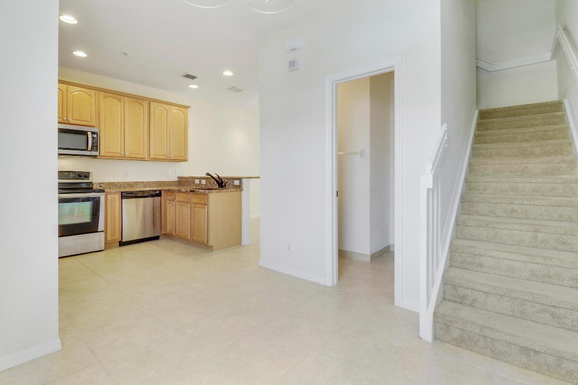 265 Indian Creek Parkway 107