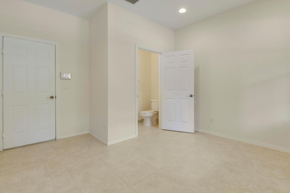 265 Indian Creek Parkway 107