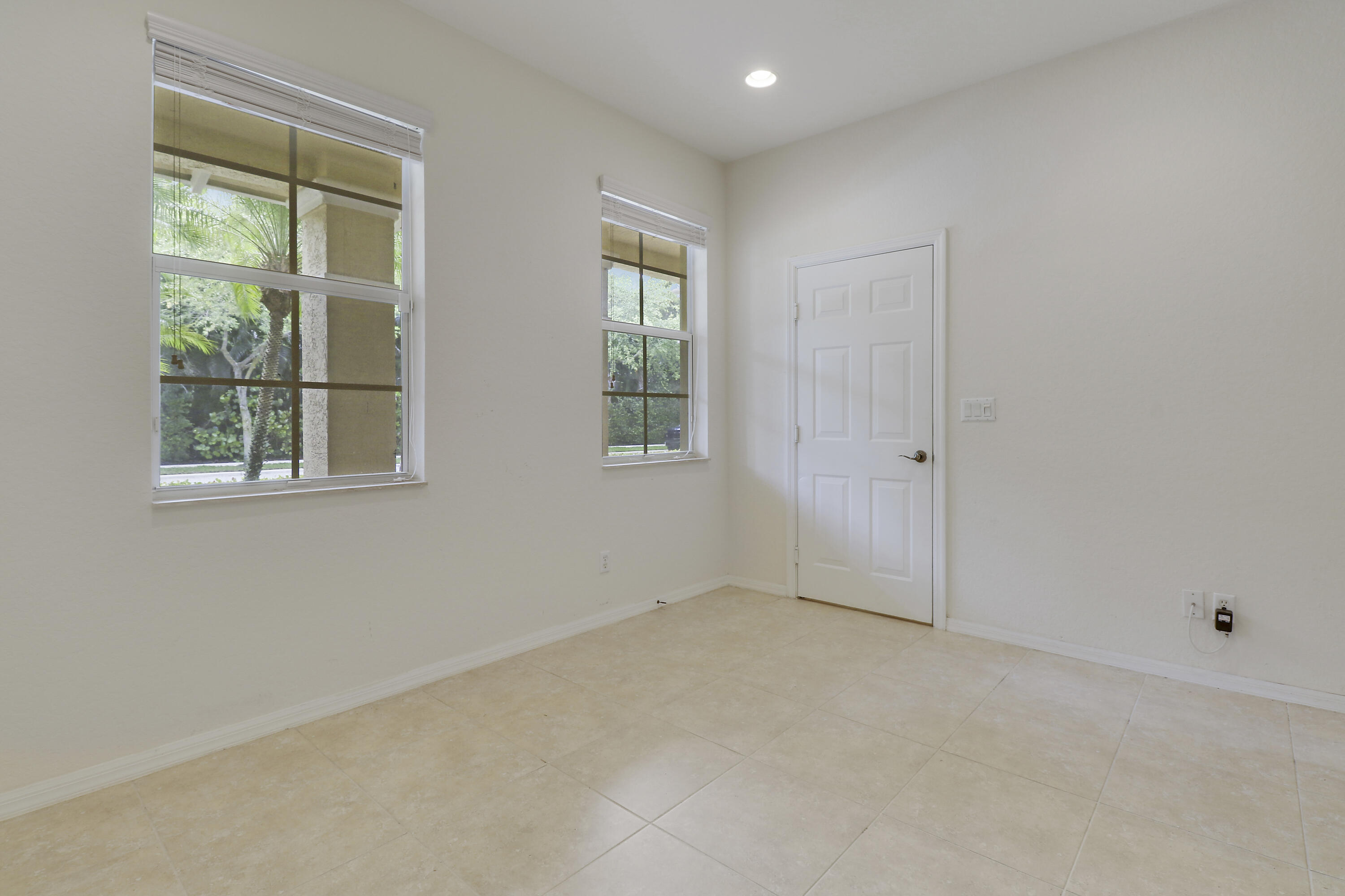 265 Indian Creek Parkway 107