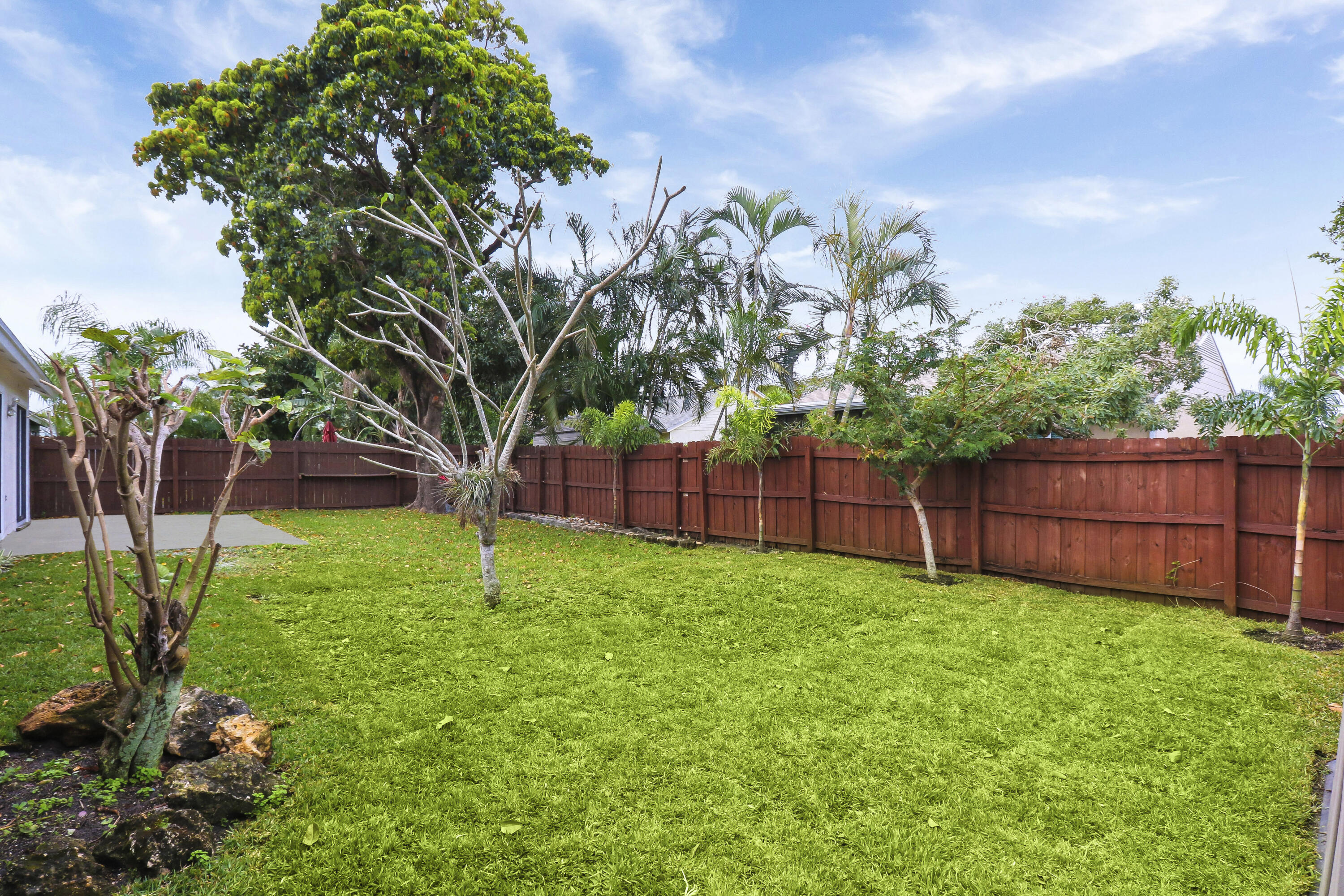 107 Greenbriar Drive Drive