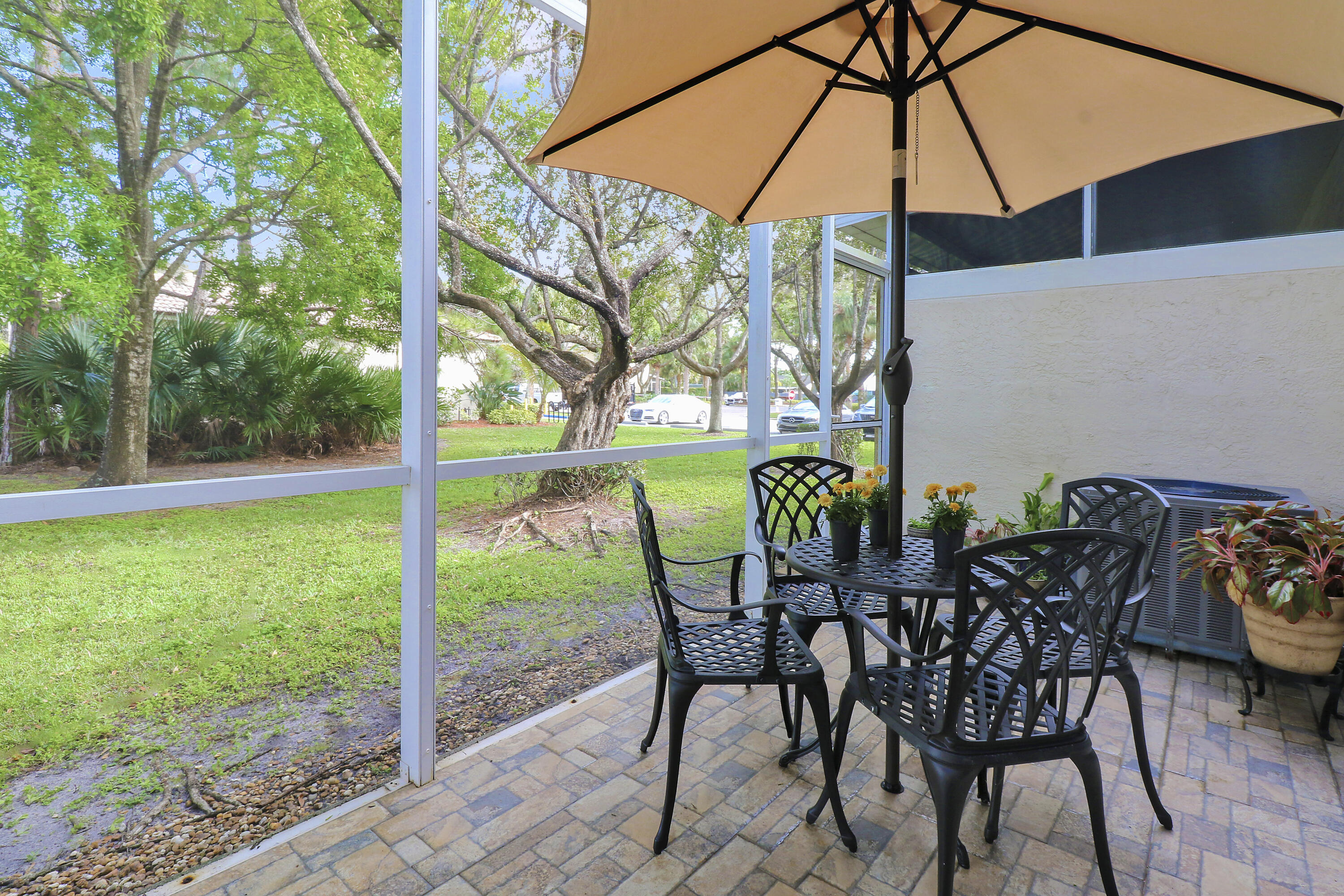 145 Timberwalk Trail