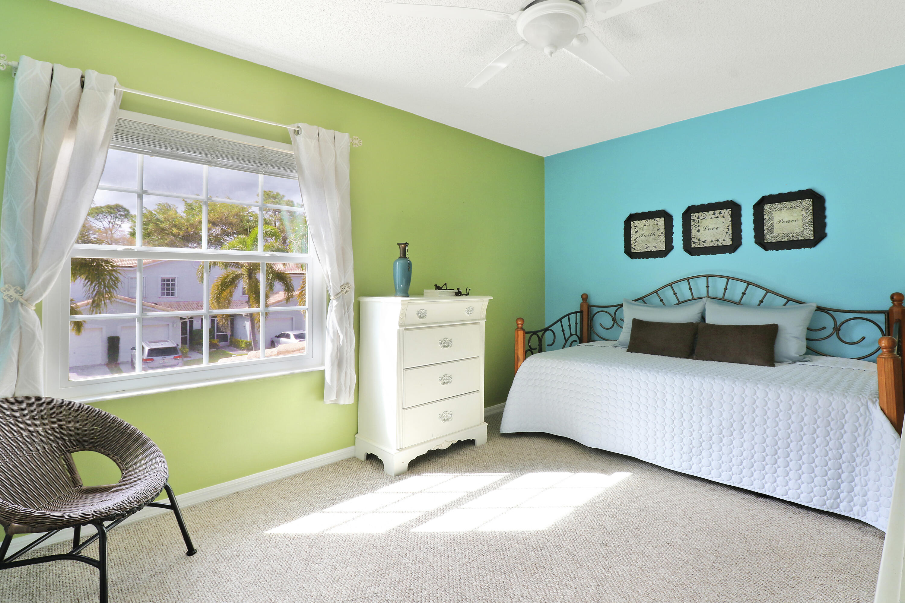 145 Timberwalk Trail