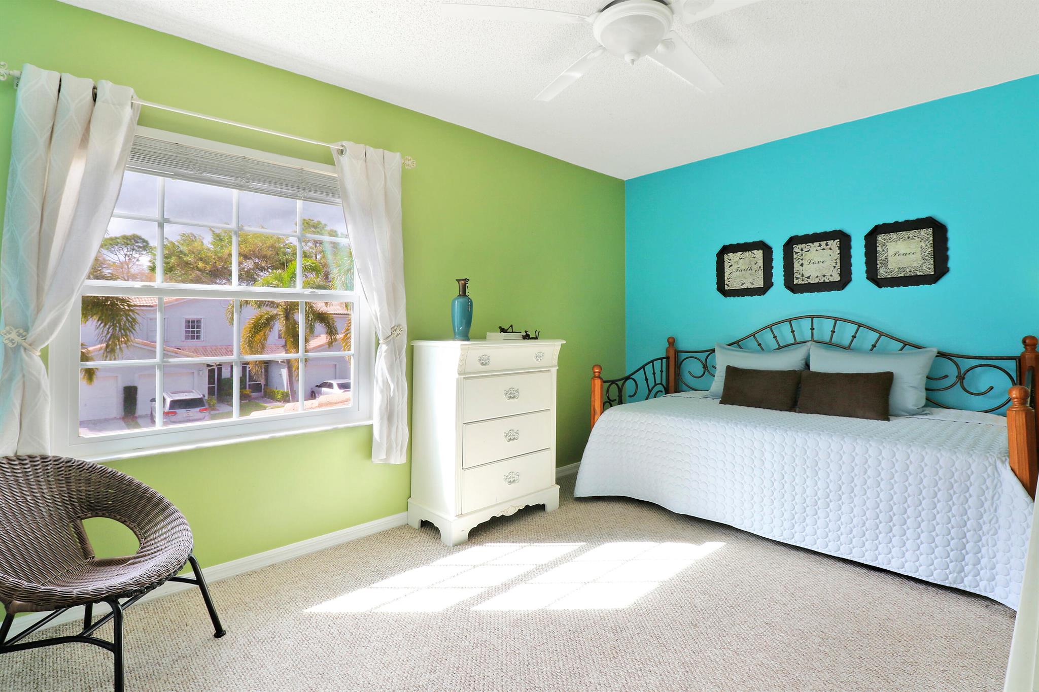 145 Timberwalk Trail