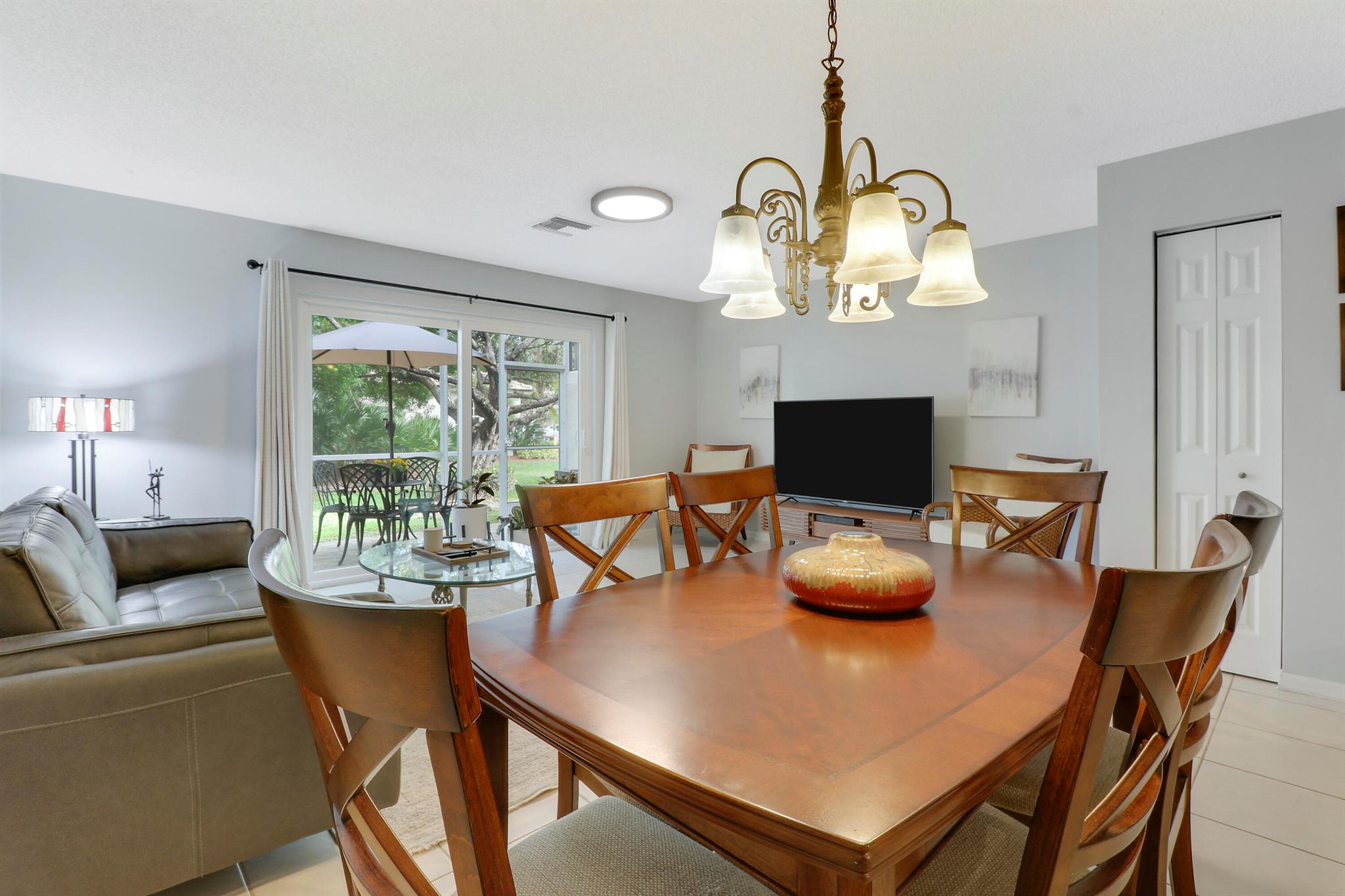 145 Timberwalk Trail