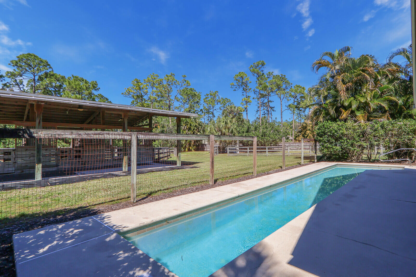 15595 Mellen Lane
