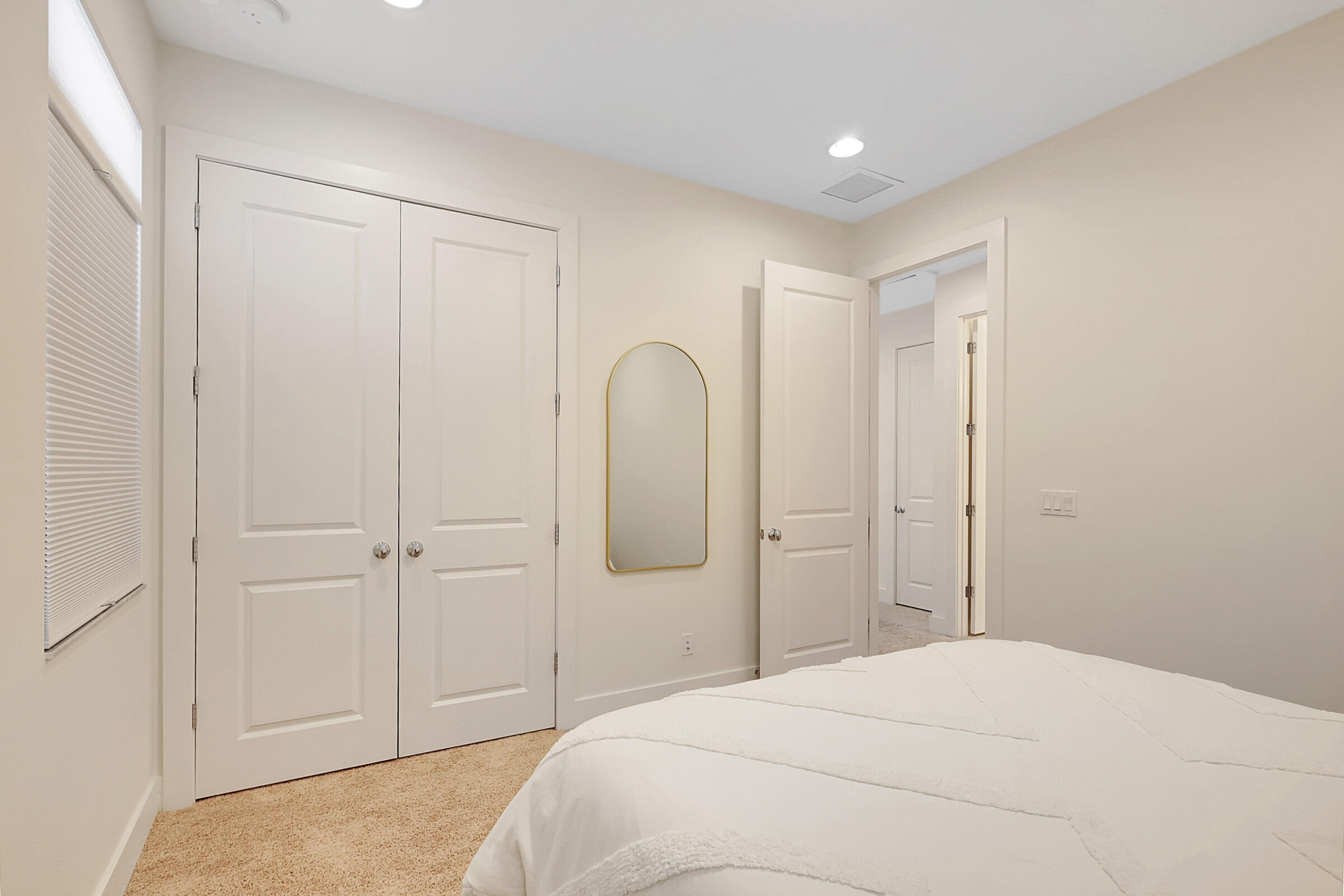 8055 Hobbes Way