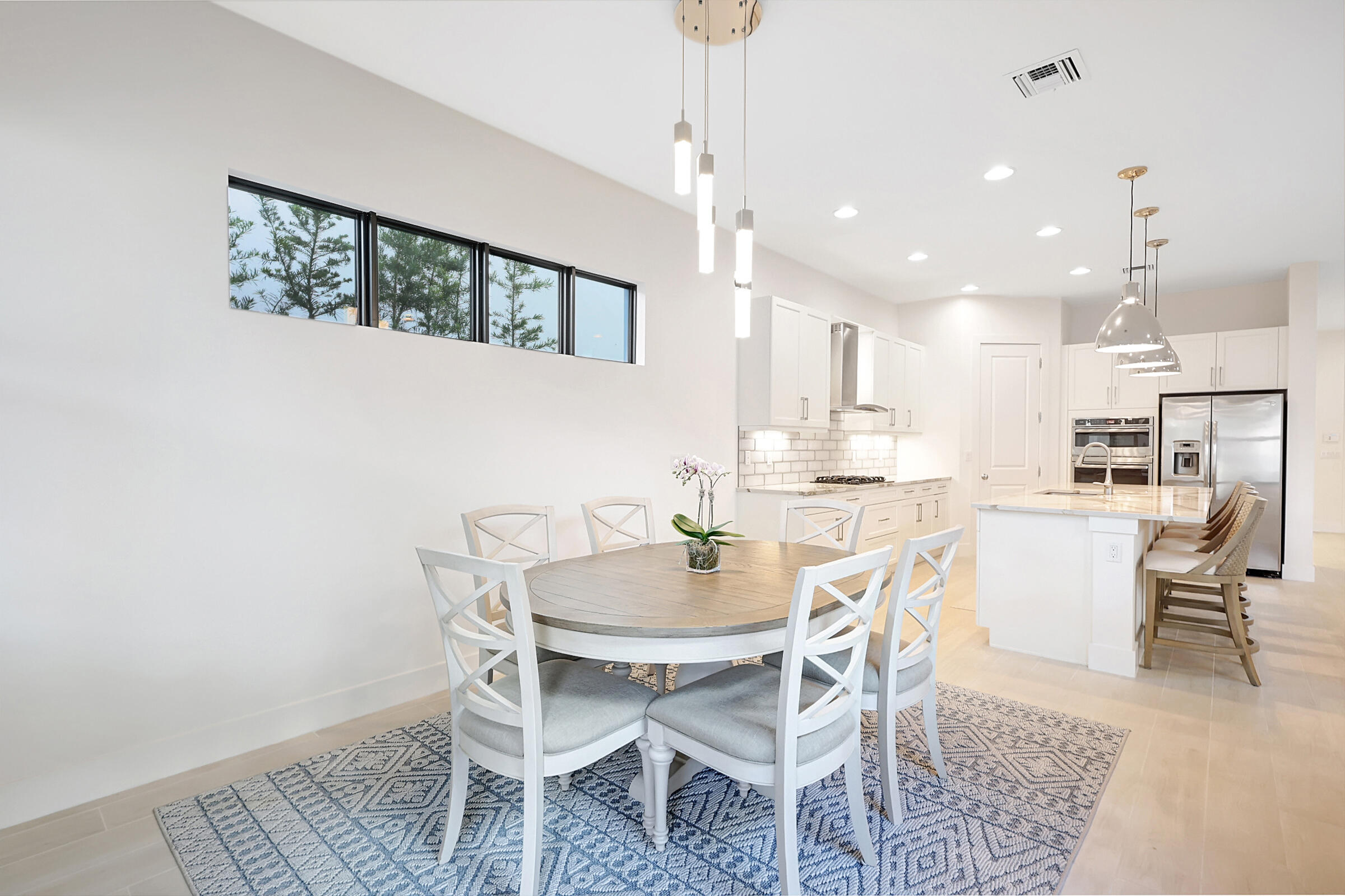 8055 Hobbes Way