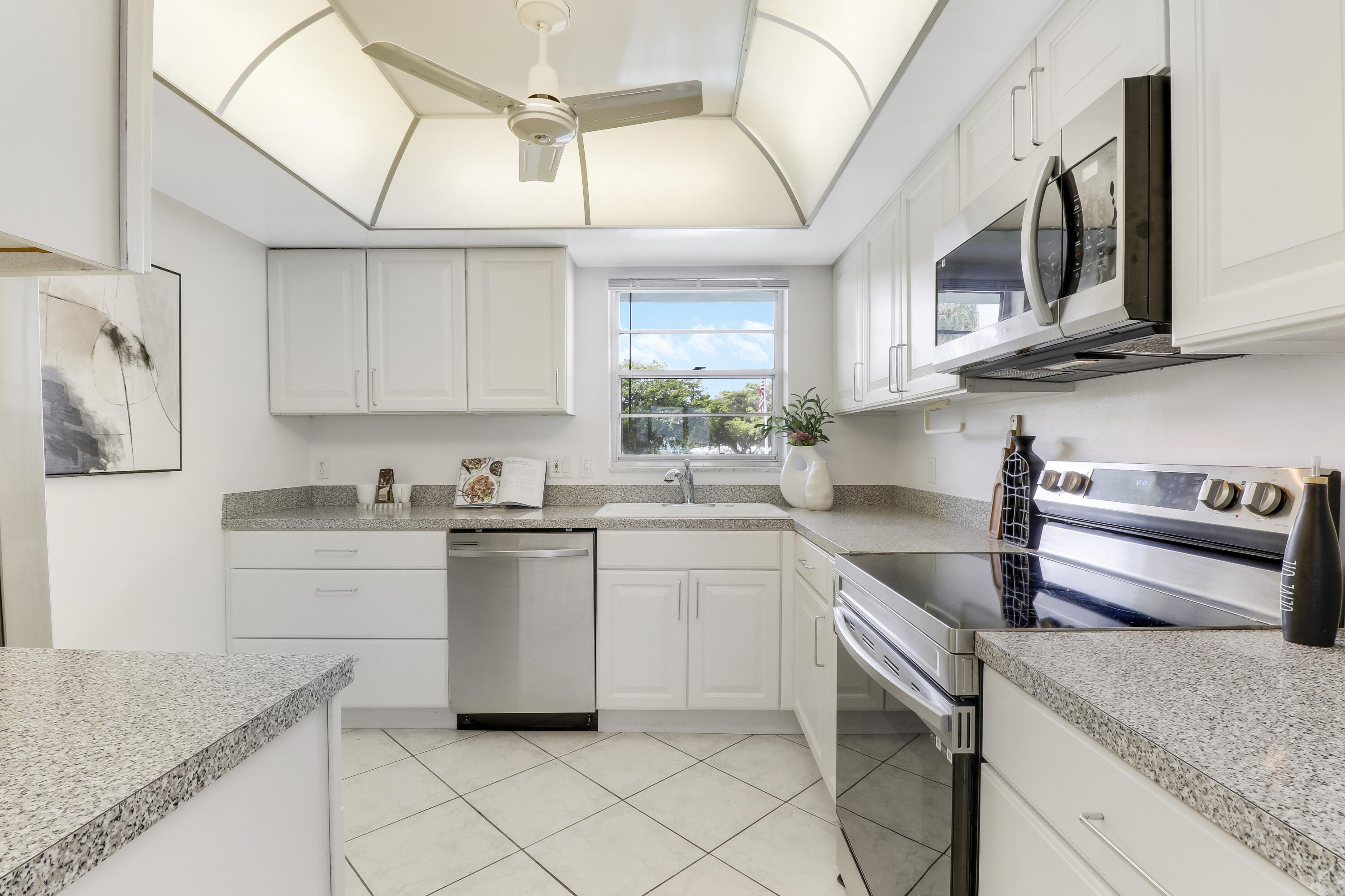 52 Yacht Club Drive 203